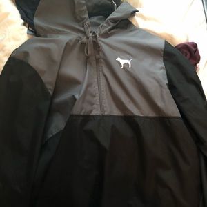 M/L Light weight windbreaker VS PINK